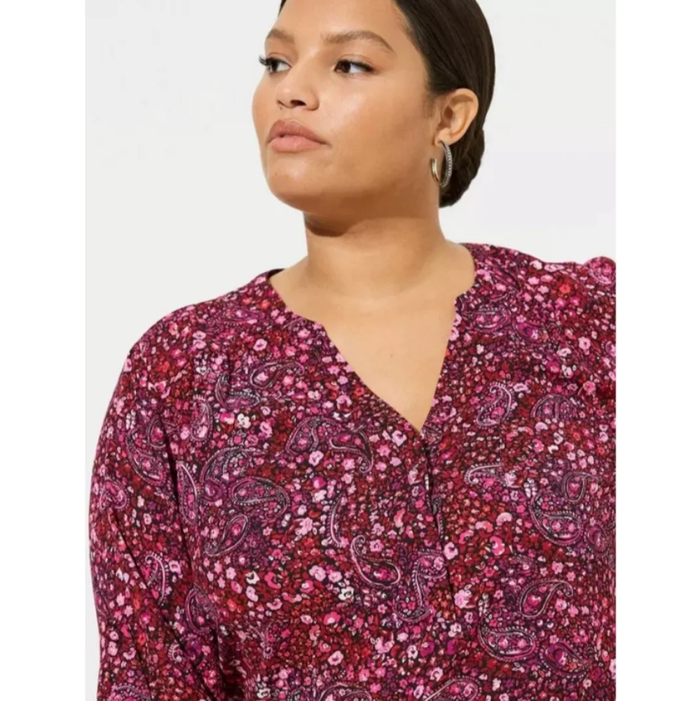 Torrid Paisley Harper Tunic Blouse - Picture 2 of 7